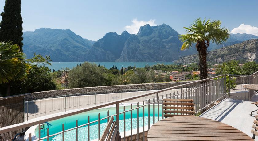 Villa Fiore Torbole Sul Garda Стая снимка