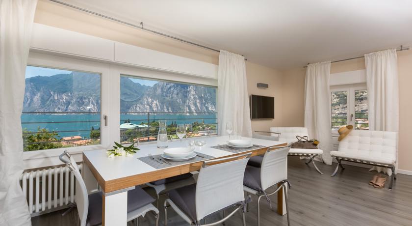 Villa Fiore Torbole Sul Garda Стая снимка